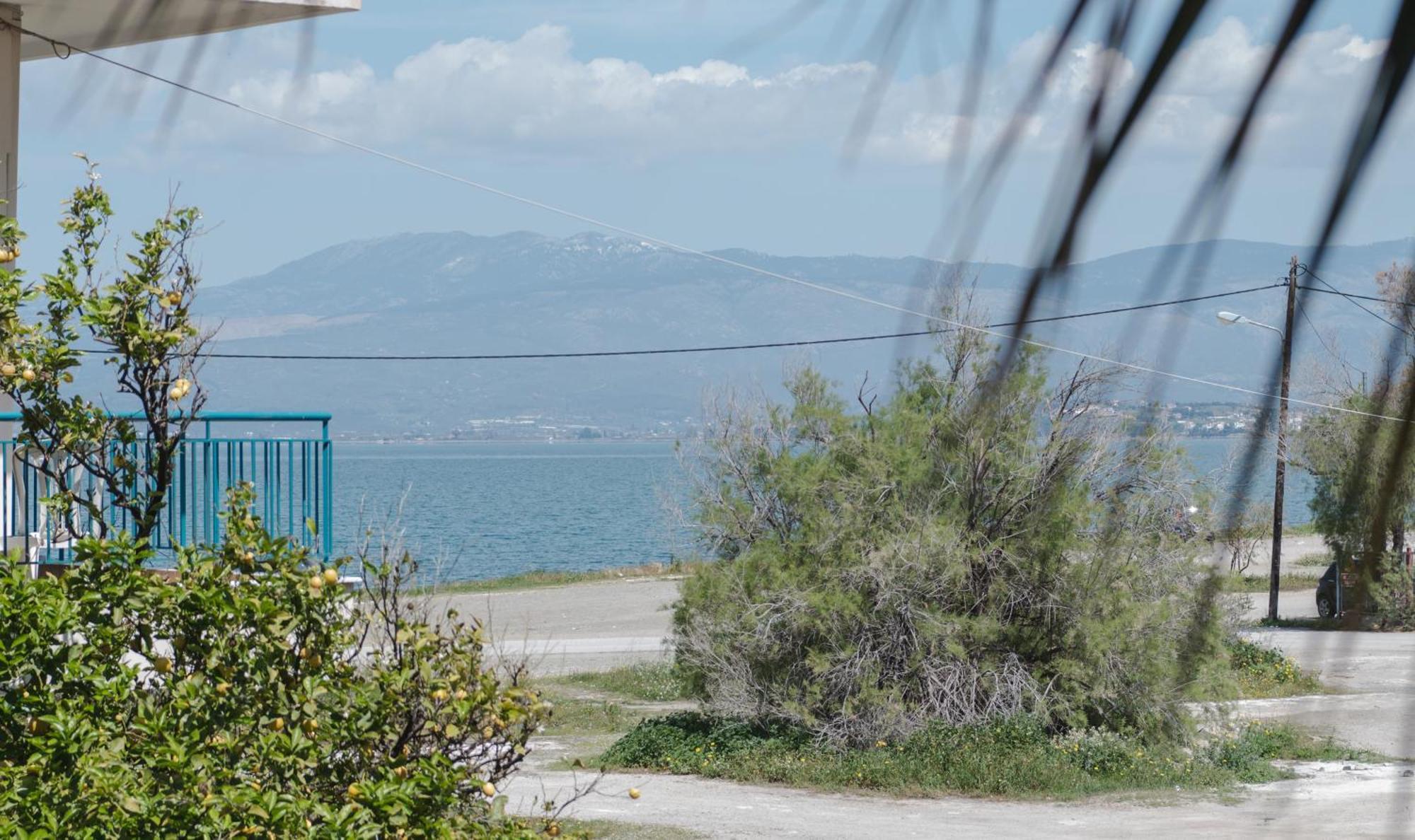 Sea View Apartment Chalkida Exterior foto