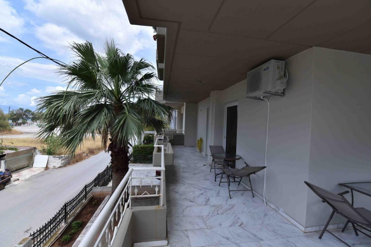 Sea View Apartment Chalkida Exterior foto