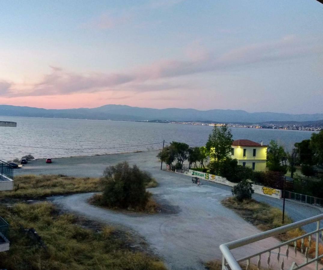 Sea View Apartment Chalkida Exterior foto